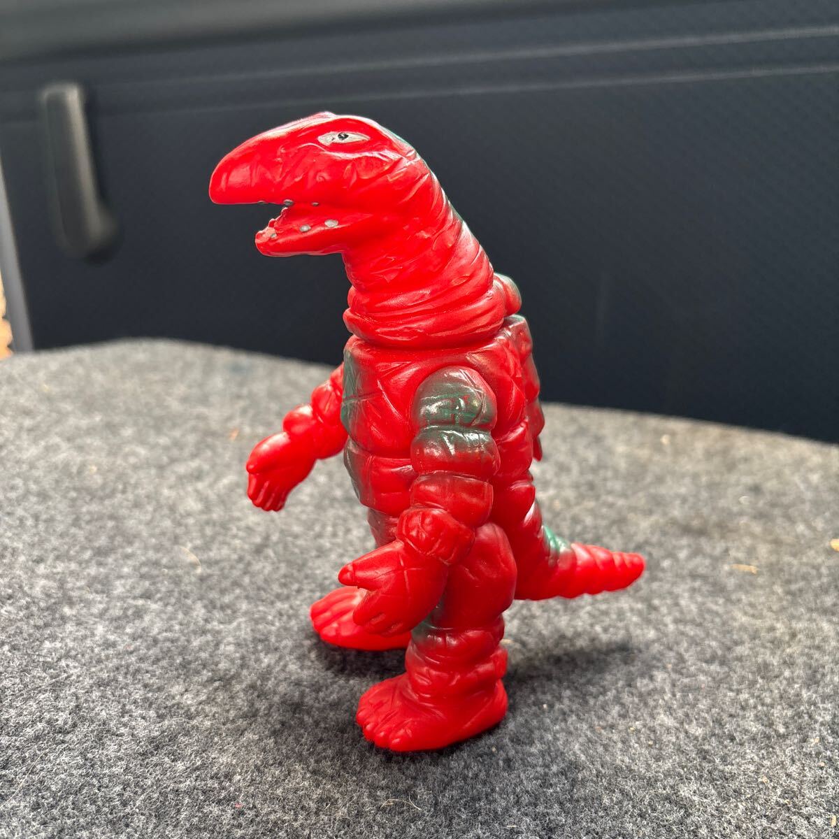 Yahoo!オークション -「デットン ソフビ」の落札相場・落札価格