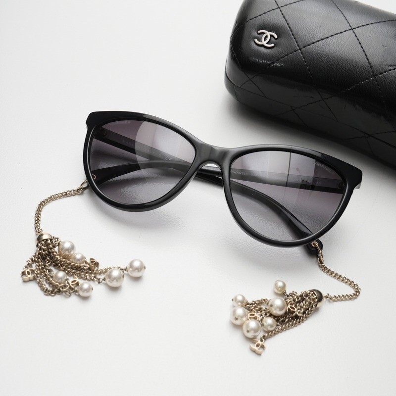 Yahoo!オークション -「シャネル サングラス パール」(服飾小物