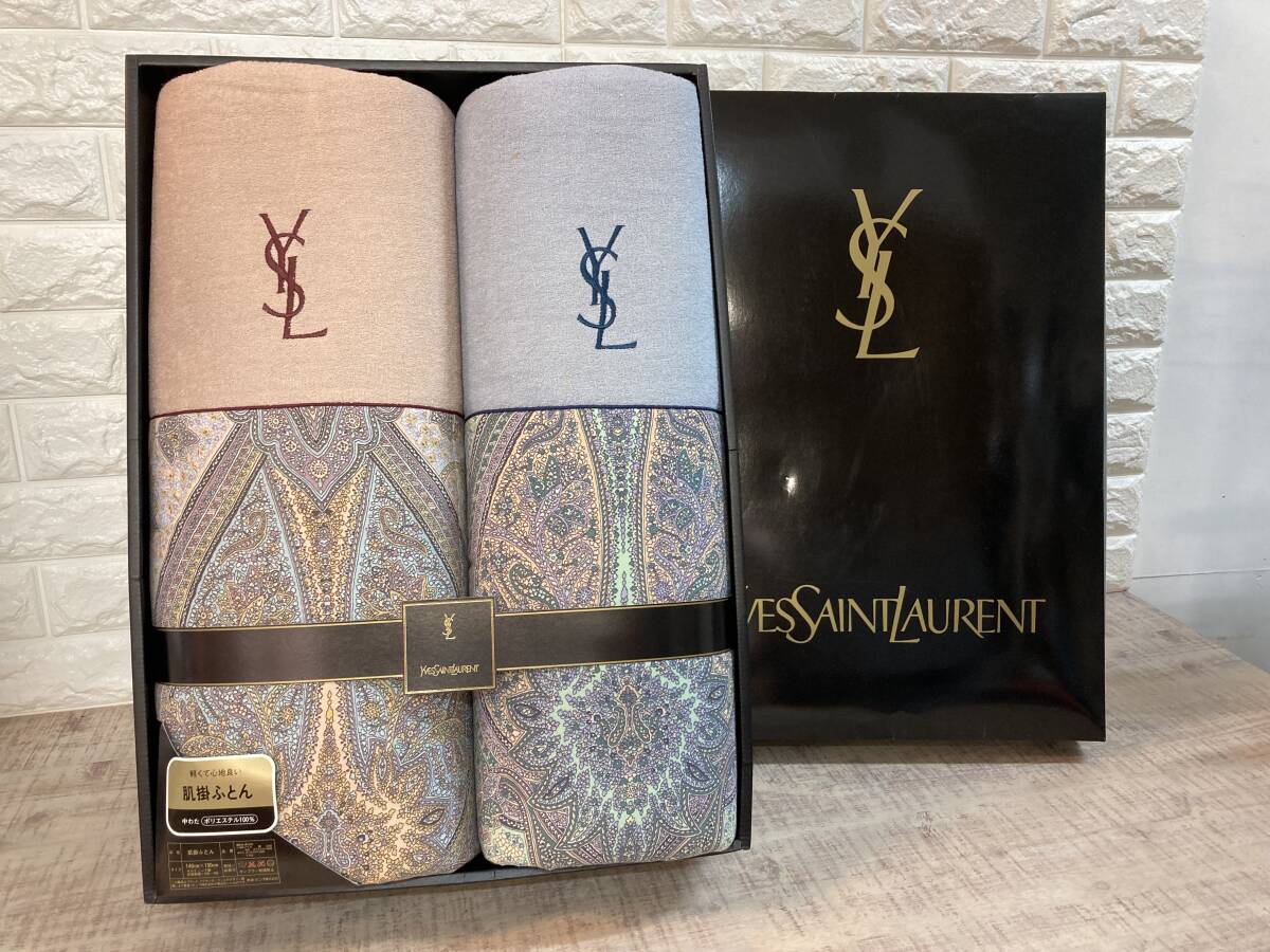 Yahoo!オークション -「イヴ サンローラン」(布団) (寝具)の落札相場