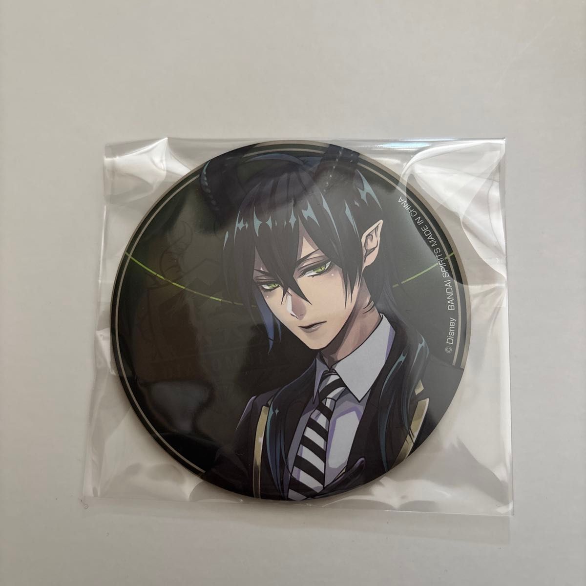 ツイステッドワンダーランド マレウス・ドラコニア 4周年 ビッグ缶