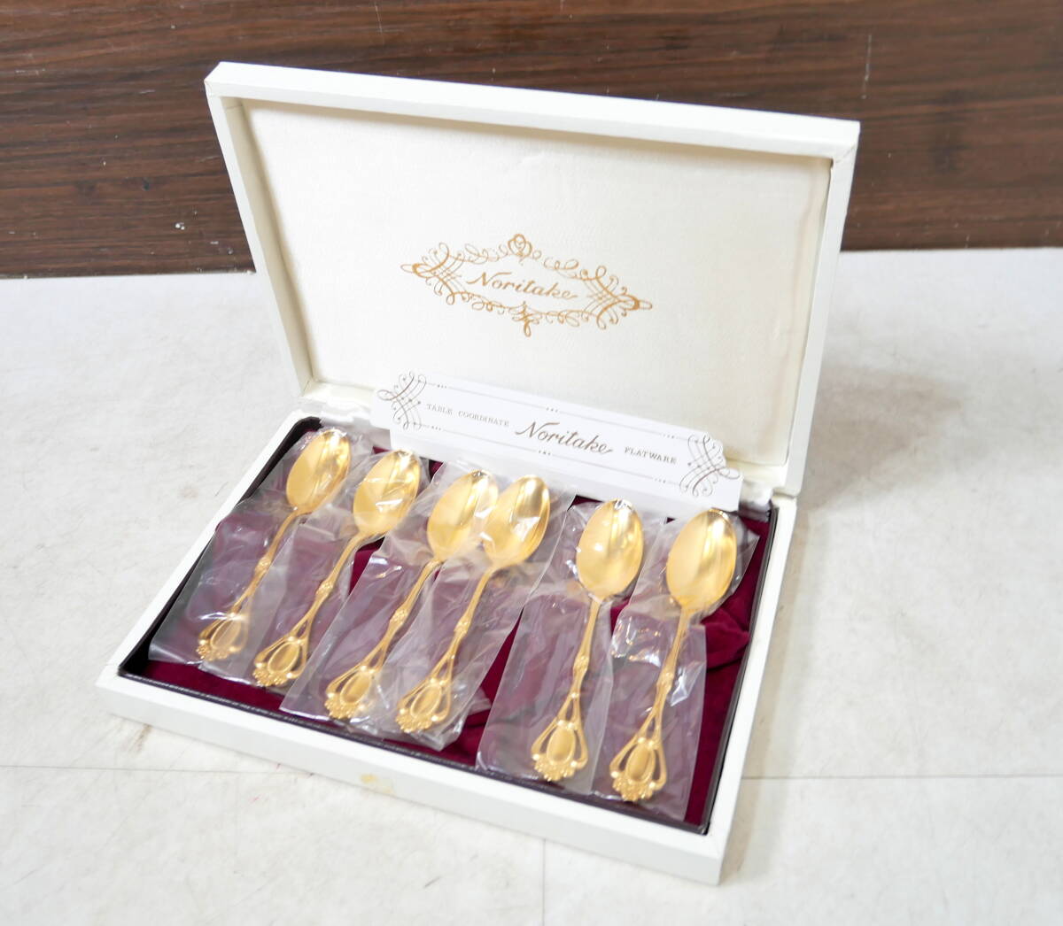 Noritake 金メッキ スプーンセット 5本と6本 Noritake 金メッキ