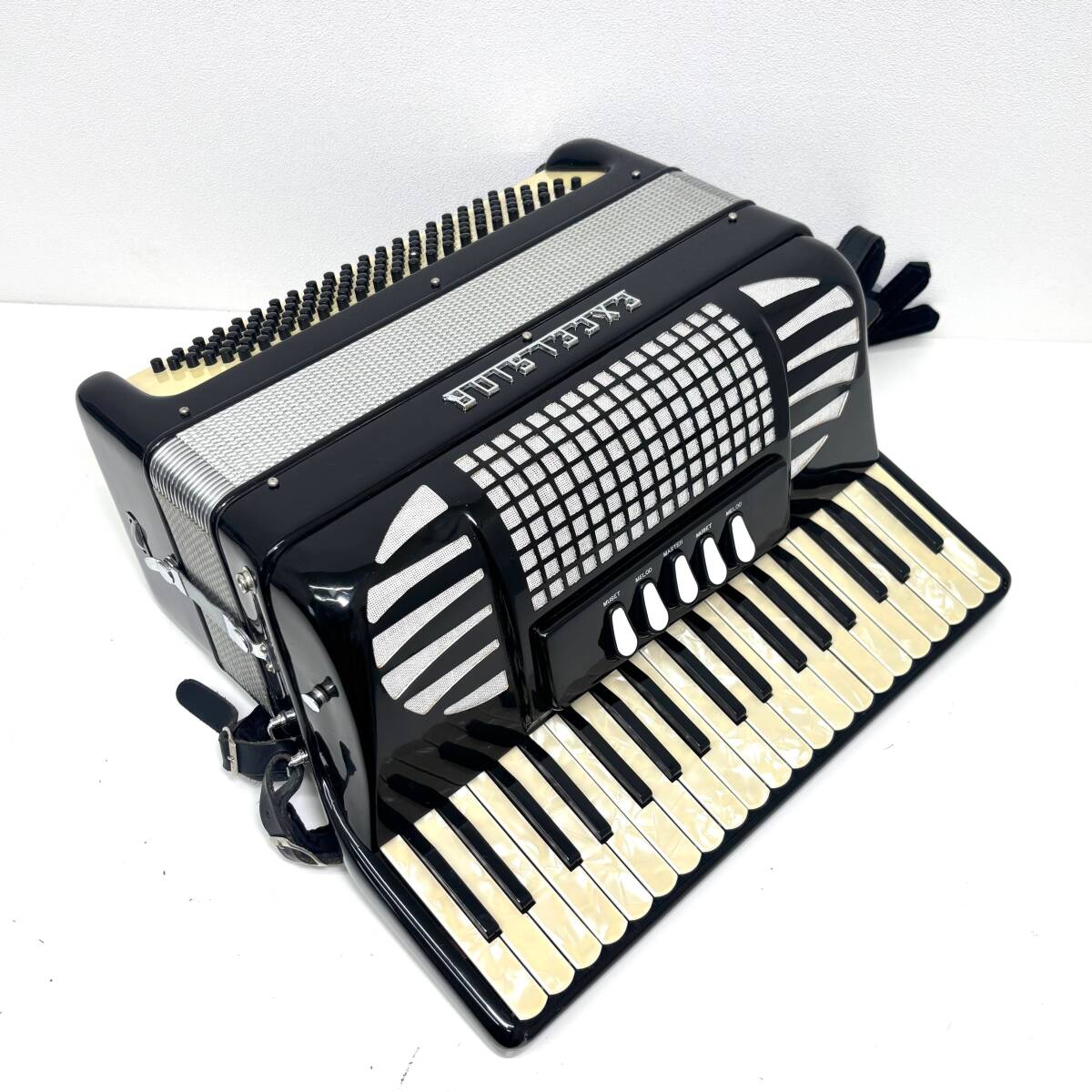 Yahoo!オークション -「303」(アコーディオン) (鍵盤楽器)の落札相場