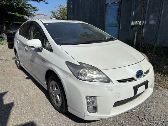 Yahoo!オークション -「プリウス」 - 中古車・新車の落札相場・落札価格