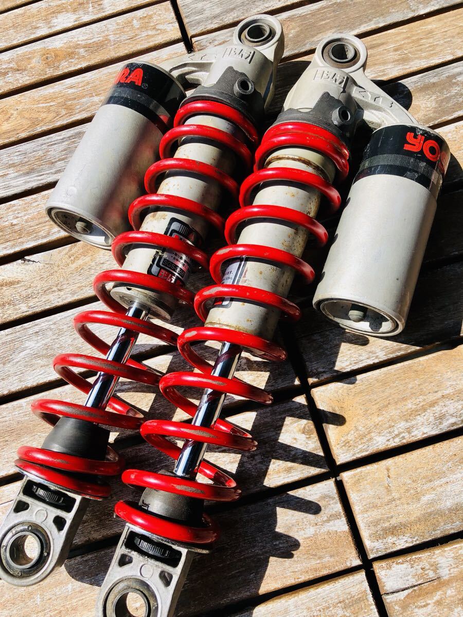 Yahoo!オークション -「ヨシムラカヤバ」(リア) (スズキ用)の落札相場