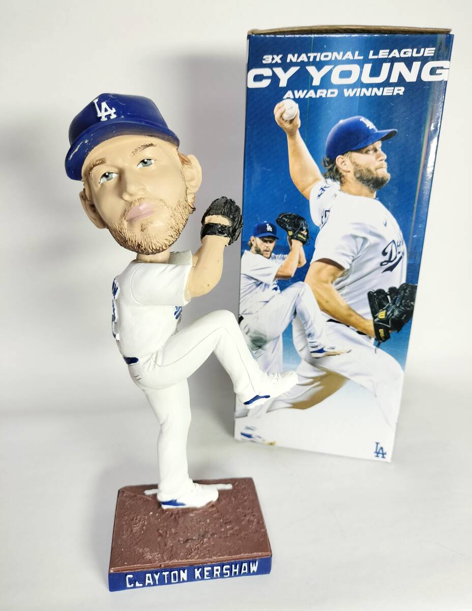 新品未使用品 カーショー ビューラー ボブルヘッド2体まとめ売り 球場