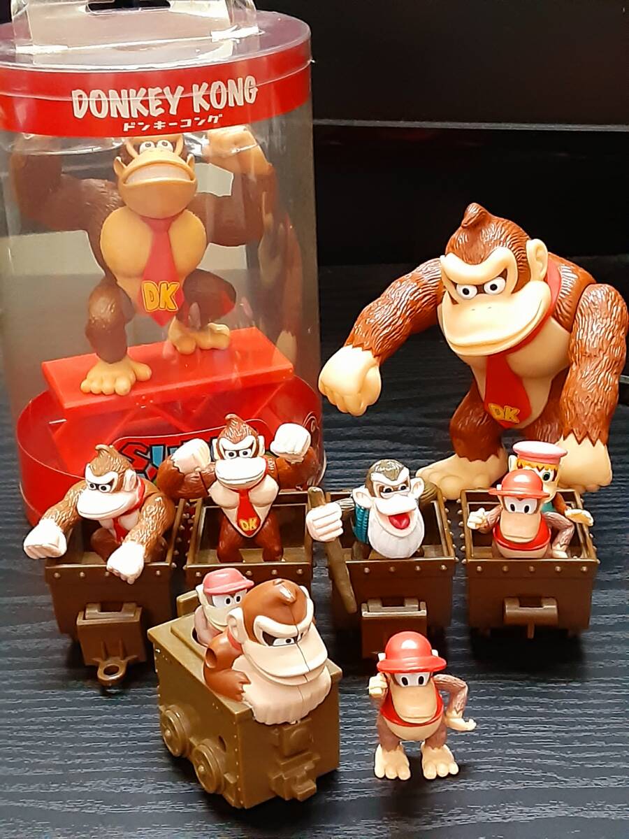 希少 任天堂 ドンキーコング 消しゴム トロッコ乗りクリッター ワニ
