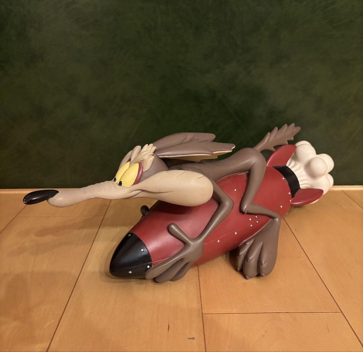 Yahoo!オークション -「ワイリーコヨーテフィギュア」の落札相場・落札価格