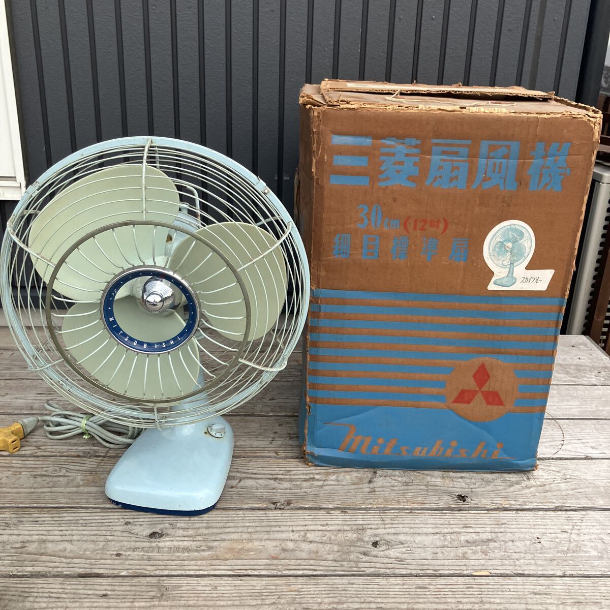 Yahoo!オークション -「dm-12」(扇風機) (電化製品)の落札相場・落札価格