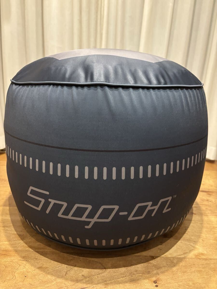 Yahoo!オークション -「スナップオン☆ クッション (」の落札相場