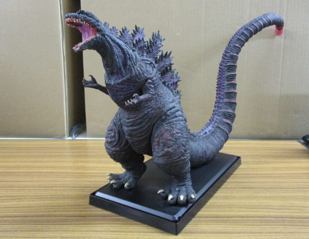Yahoo!オークション -「少年リック限定 シン ゴジラ」の落札相場・落札価格