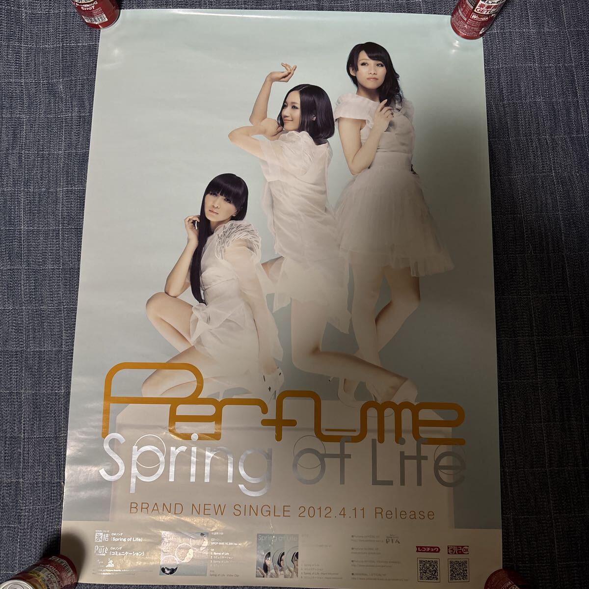 Yahoo!オークション -「perfume ポスター」の落札相場・落札価格