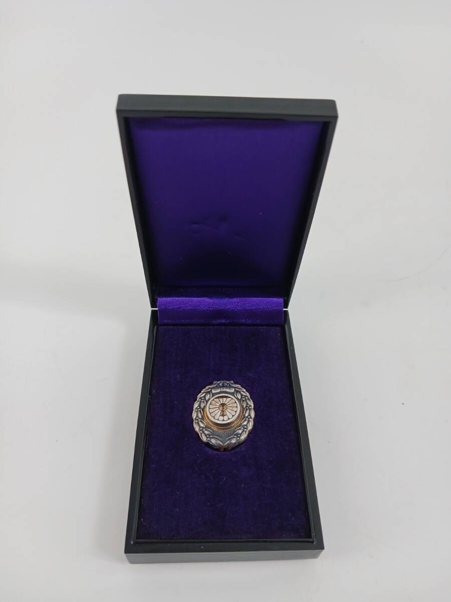 Yahoo!オークション -「純銀バッチ」(鉄道) の落札相場・落札価格