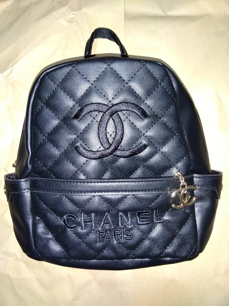 Yahoo!オークション -「シャネル ノベルティー リュック」の落札相場