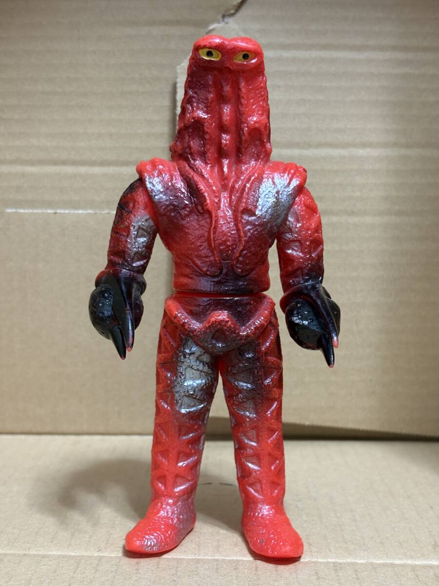 ブルマァク 当時物 ゴドラ星人 マルサン ポピー 無版権 パチソフビ