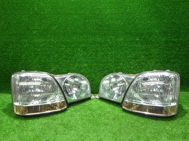 Yahoo!オークション -「トヨタ プログレ」(ヘッドライト) (トヨタ用)の