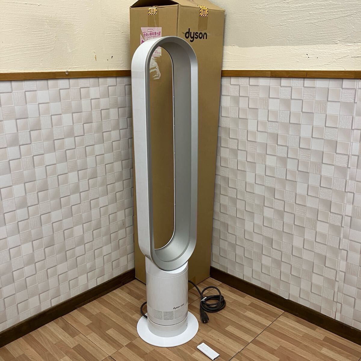 2026年最新】Yahoo!オークション -ダイソン 扇風機 am07 タワーファン