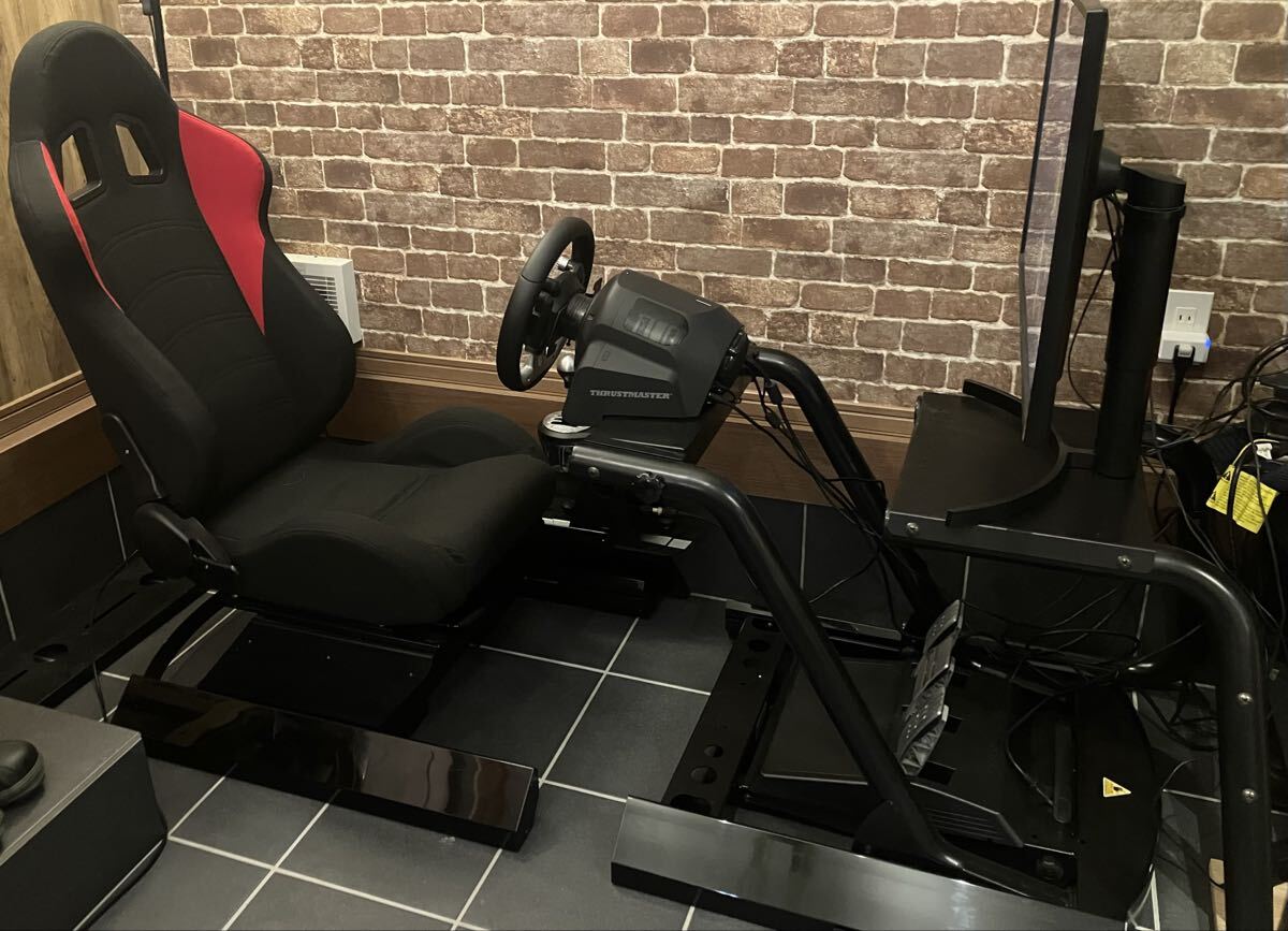 ロッソモデロ ゲーミングコクピット ドライビングシート（中古品