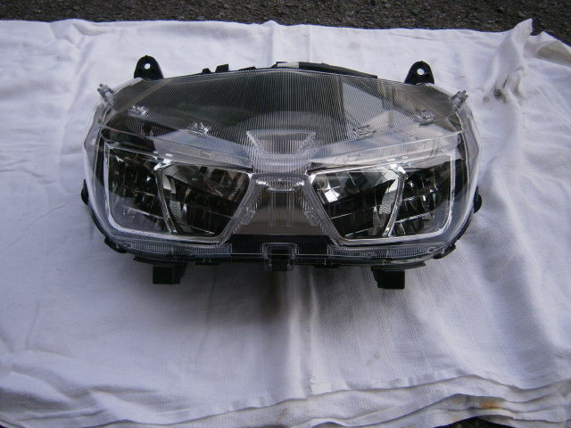 Yahoo!オークション -「シグナスグリファス ヘッドライト」の落札相場