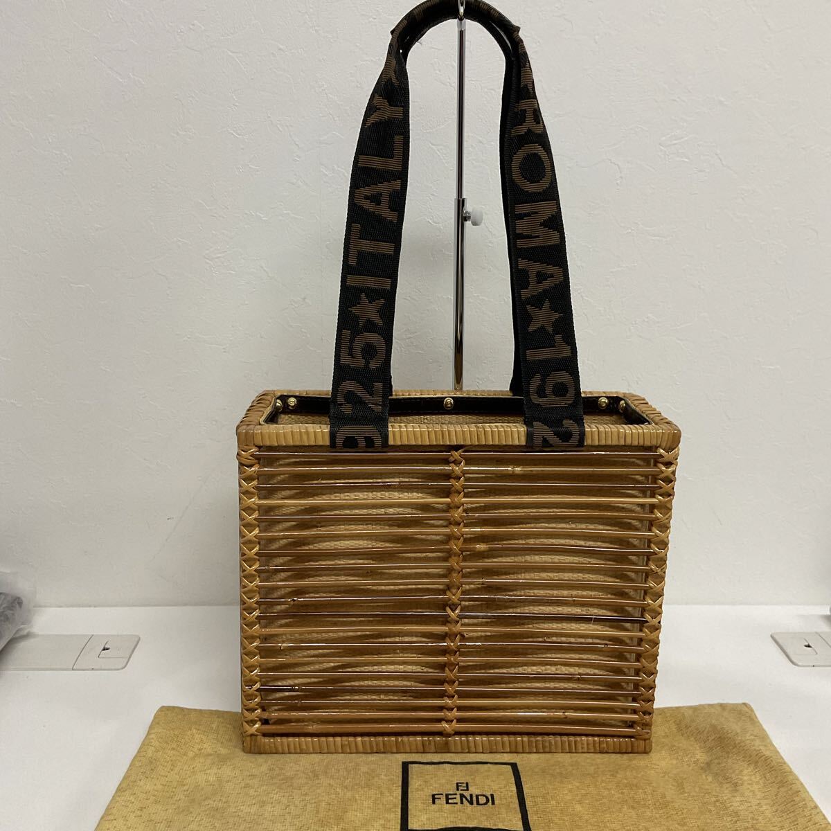 Yahoo!オークション -「1925」(かばん、バッグ) (フェンディ)の落札