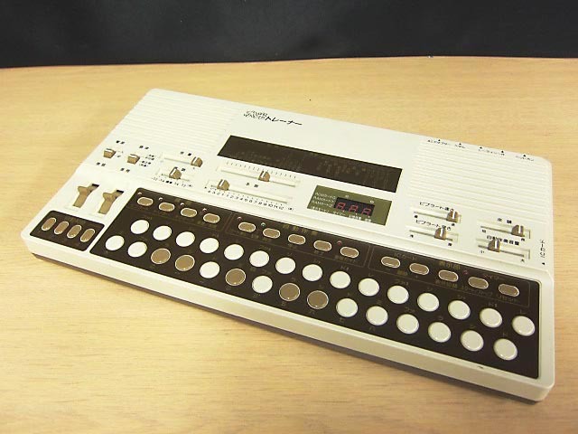 Yahoo!オークション -「詩吟コンダクター」(楽器、器材) の落札相場