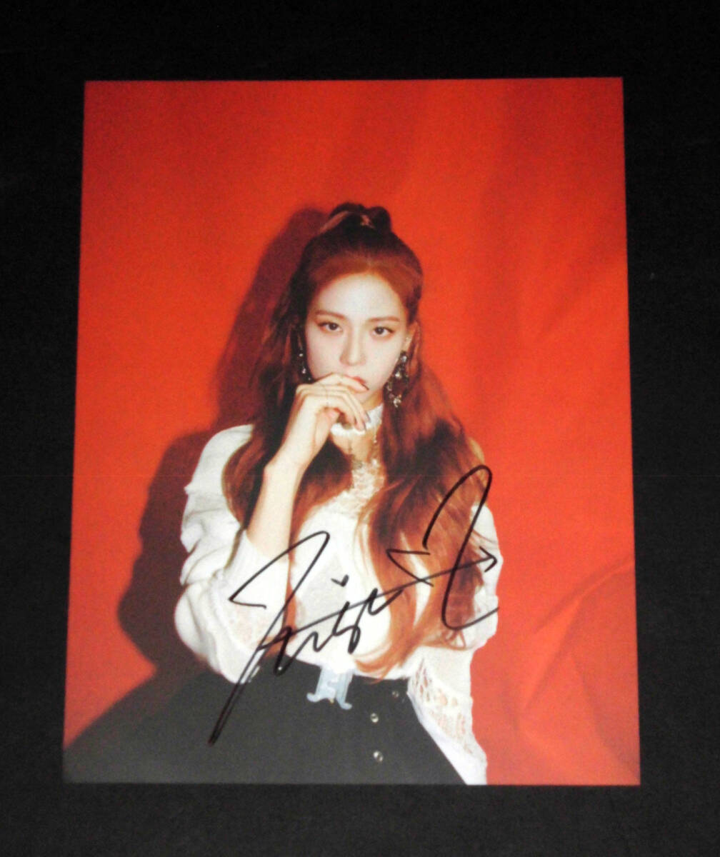 Yahoo!オークション -「ジス (blackpink)」(サイン) の落札相場・落札価格