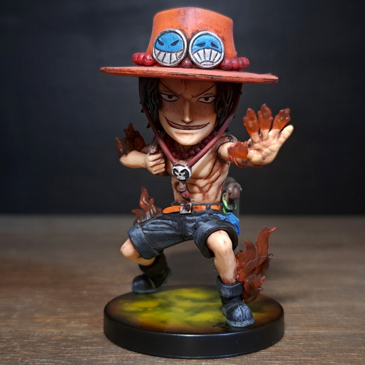 Yahoo!オークション -「ワンピース エース リペイント」(ポートガス・D