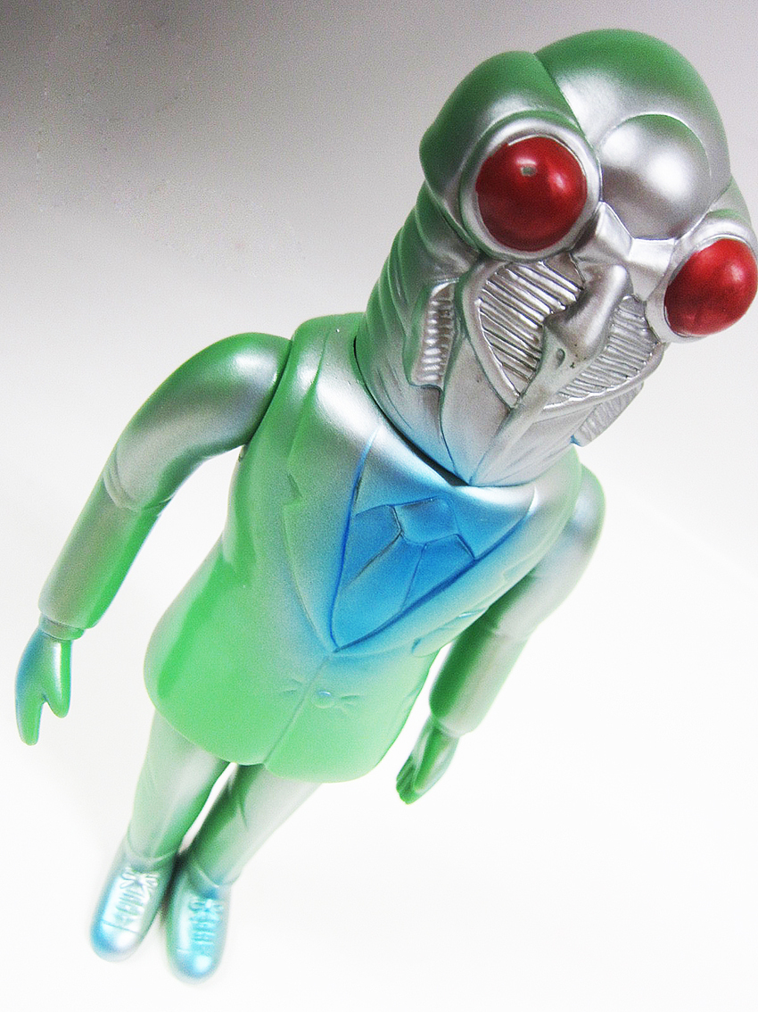 Yahoo!オークション -「セミ人間ソフビ」の落札相場・落札価格