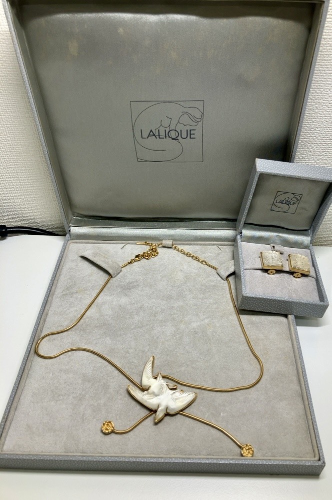 Yahoo!オークション -「ラリック ペンダント」の落札相場・落札価格