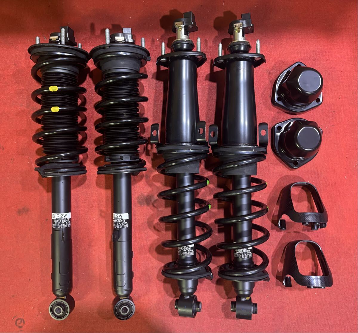 Yahoo!オークション -「クラウン 210 純正 ショック」の落札相場・落札価格