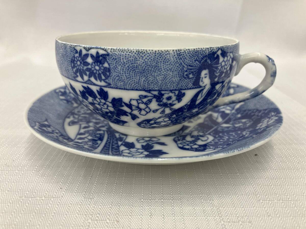 Yahoo!オークション -「透かし芸者」(カップ＆ソーサー) (茶器)の落札