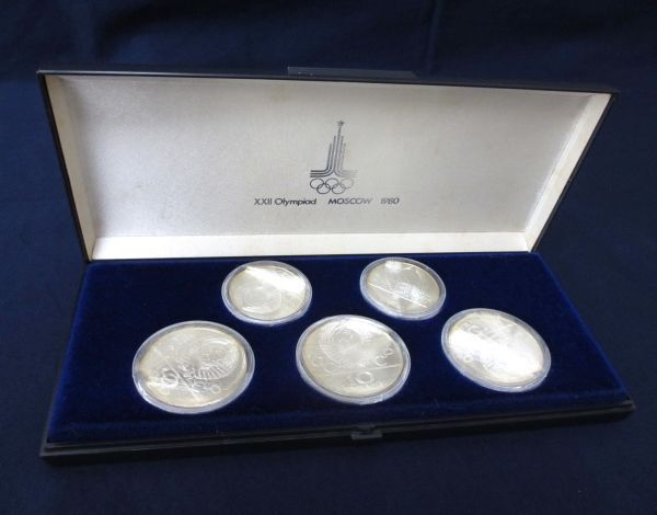 Yahoo!オークション -「モスクワオリンピック記念メダル」(世界) (硬貨