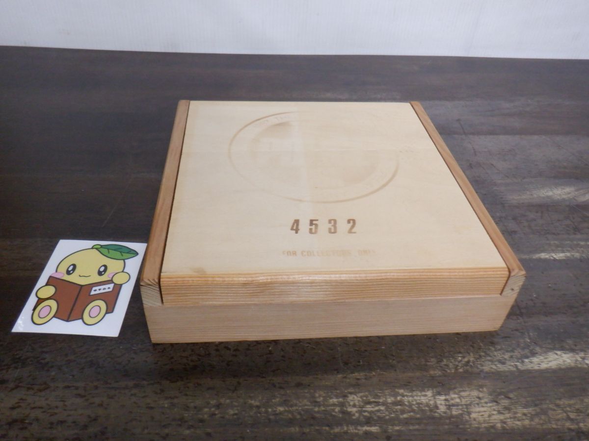 Yahoo!オークション -「the police box」の落札相場・落札価格