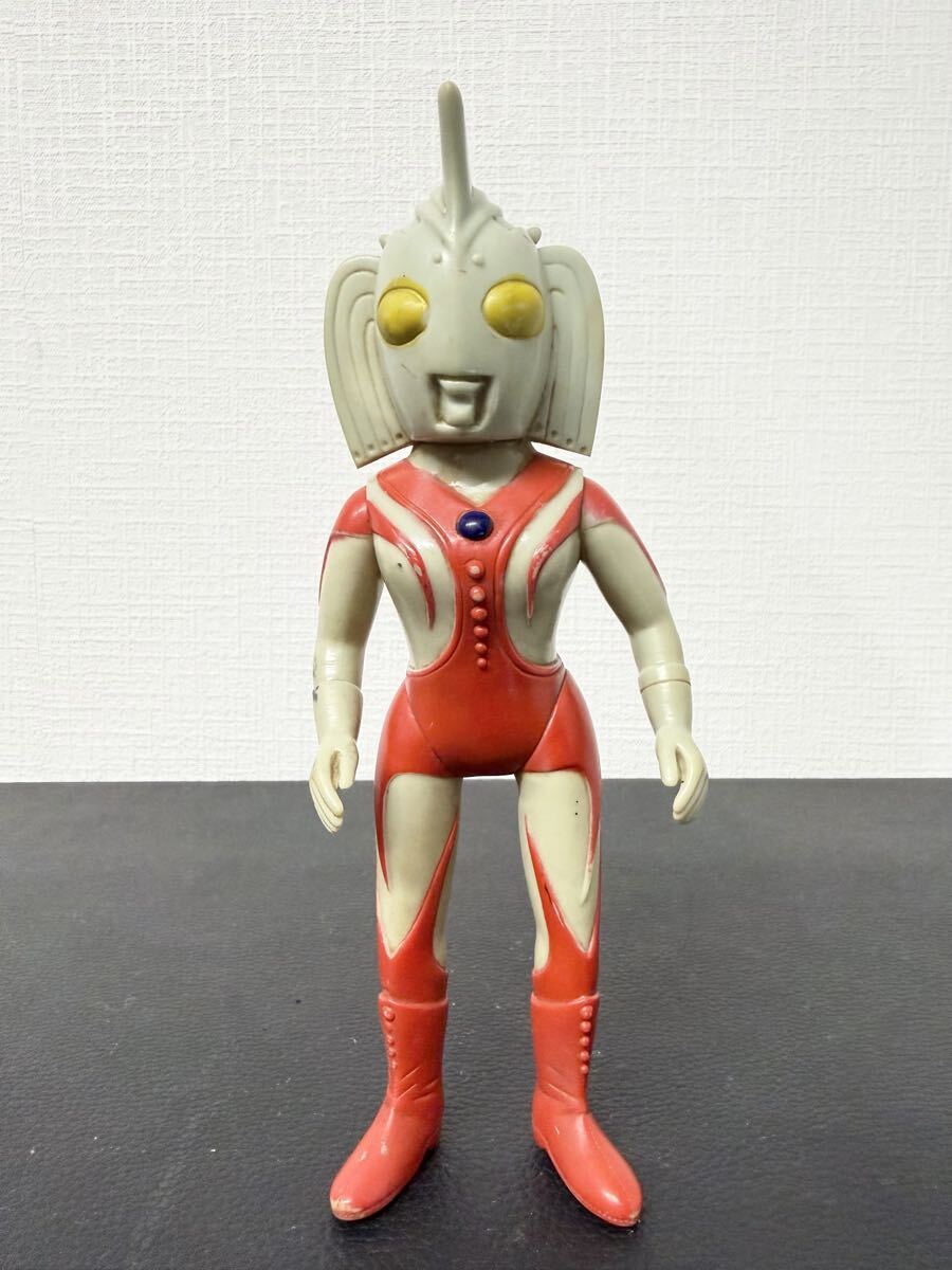 Yahoo!オークション -「ウルトラの母」(ソフビ) (ビンテージ)の落札