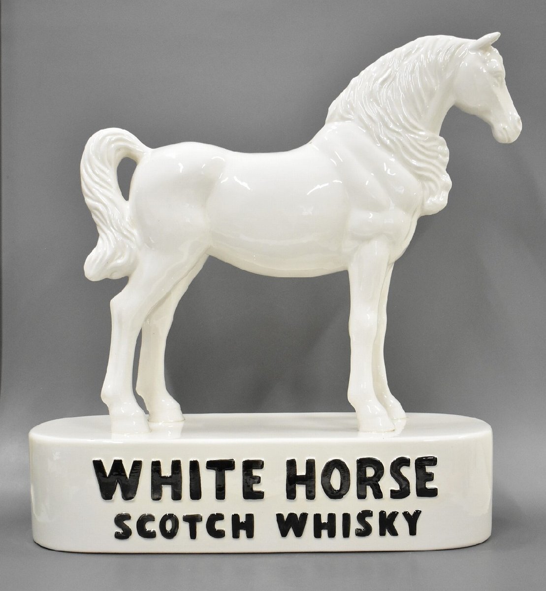 Yahoo!オークション -「ホワイトホース 置物」の落札相場・落札価格