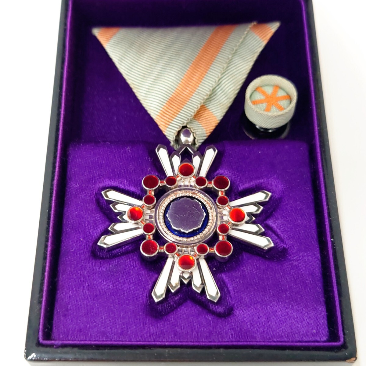 Yahoo!オークション -「勲章 瑞宝単光章」の落札相場・落札価格