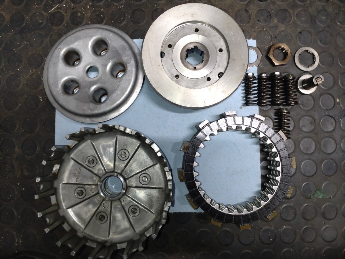 Yahoo!オークション -「xjr400 クラッチハウジング」(エンジン、冷却