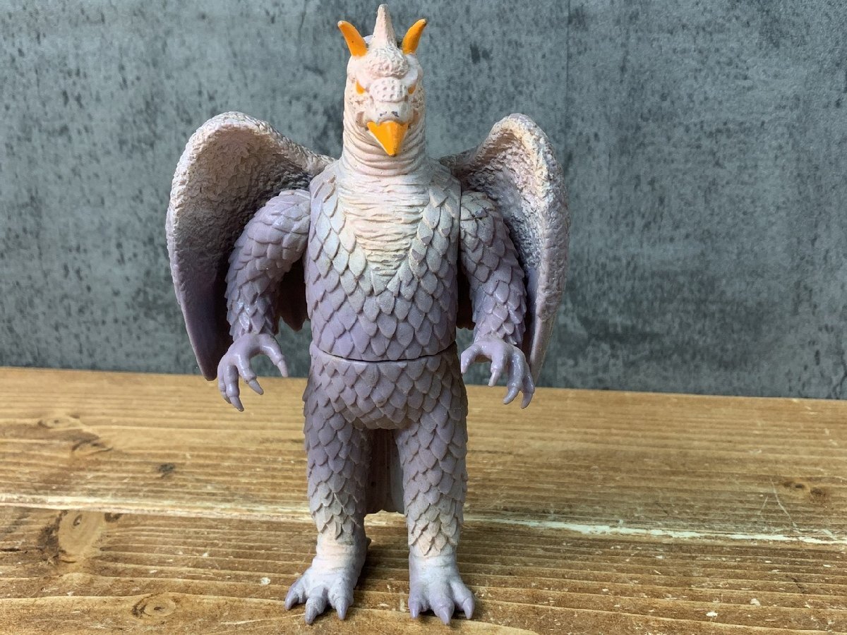 フミロナ バンダイ 復刻版怪獣シリーズ ヒドラ ソフビ ウルトラQ