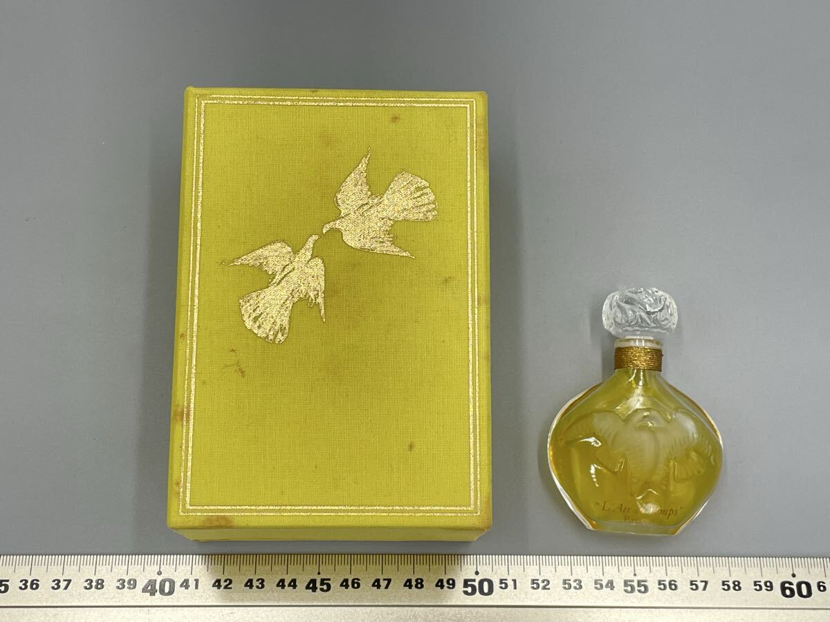 Yahoo!オークション -「ニナリッチ レールデュタン ラリック」の落札