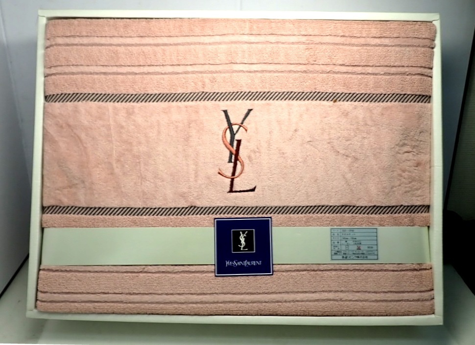 Yahoo!オークション -「yves saint laurent」(タオルケット) (寝具)の