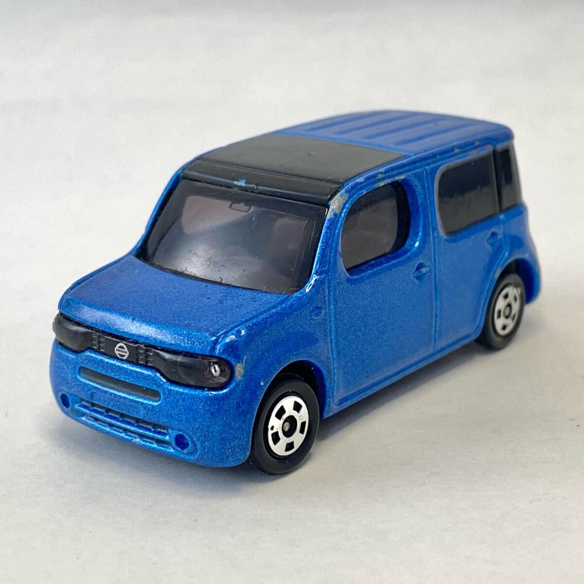 Yahoo!オークション -「日産 キューブ カラーサンプル」の落札相場