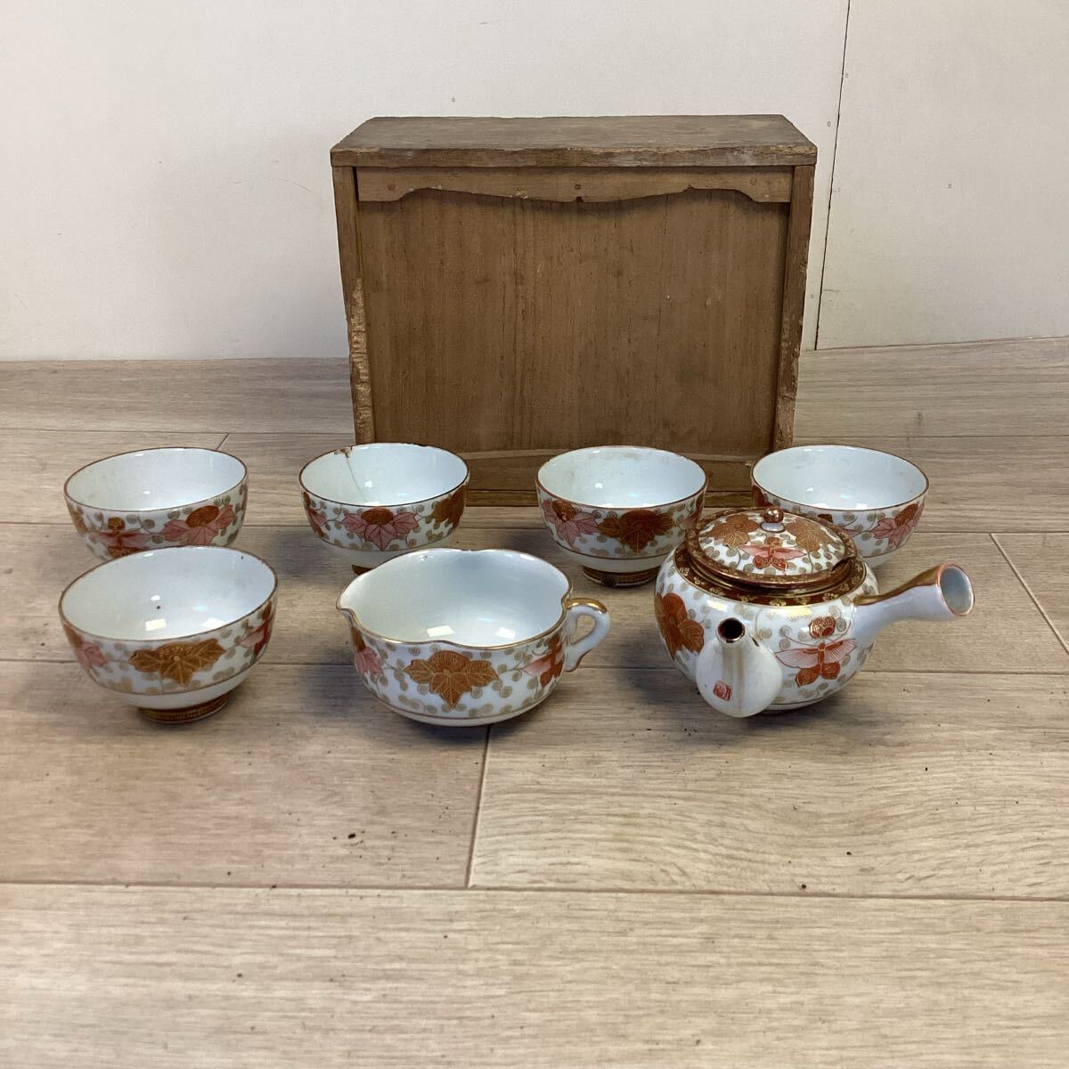 九谷焼 古九谷 赤九谷 馬絵 牛絵 茶器セット 煎茶道具 金彩 共箱有り