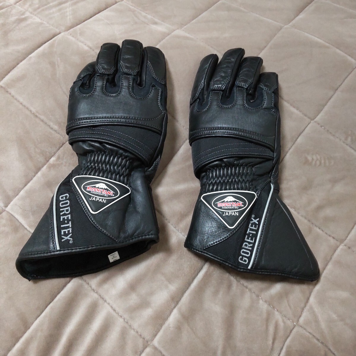 Yahoo!オークション -「クシタニ グローブ ゴアテックス」の落札相場