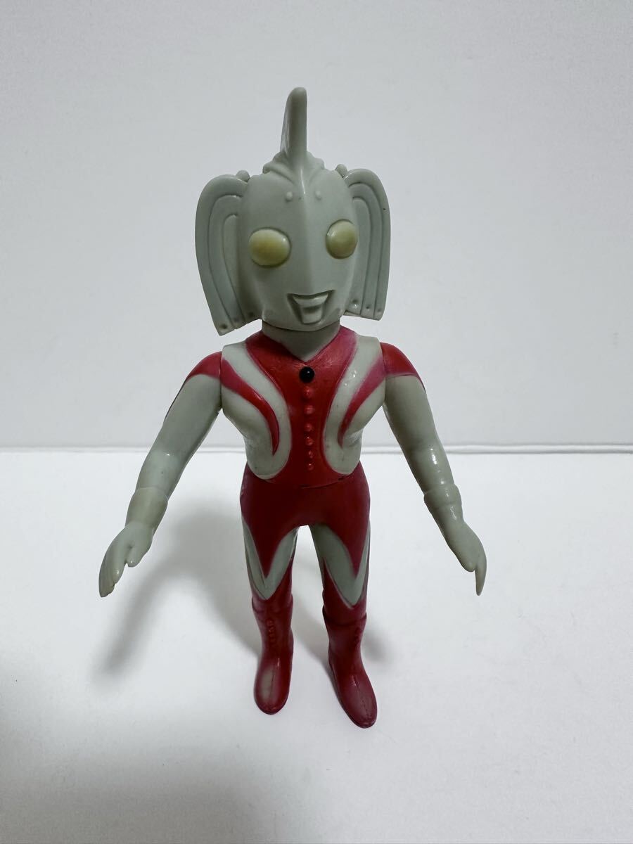 Yahoo!オークション -「ウルトラの母」(ソフビ) (ビンテージ)の落札