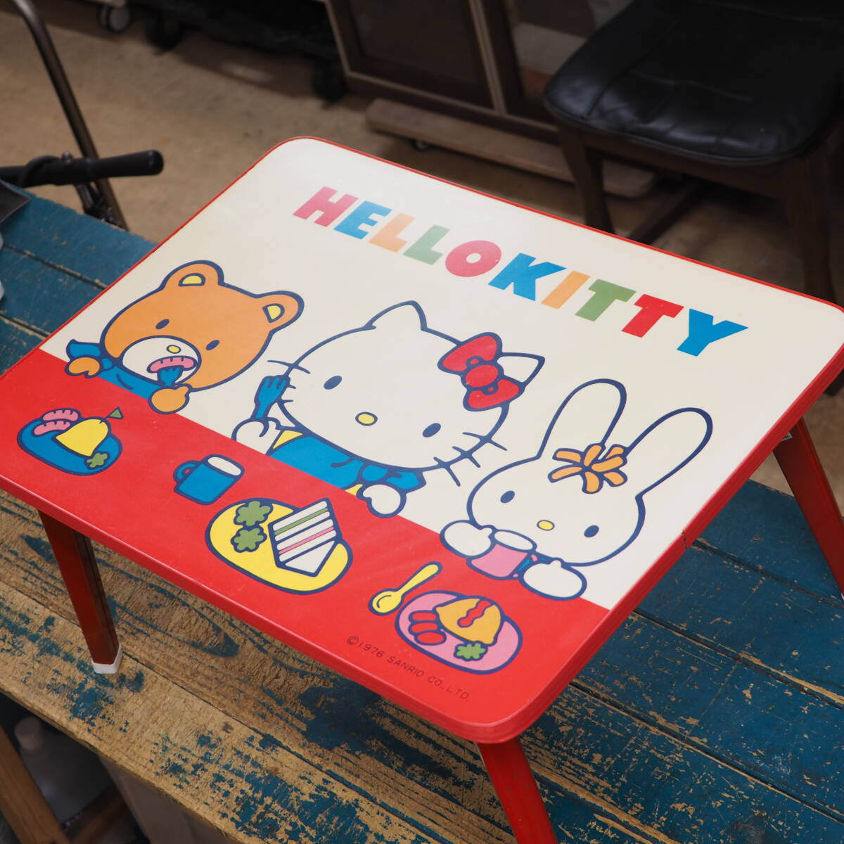 Yahoo!オークション -「キティ 折りたたみテーブル」の落札相場・落札価格