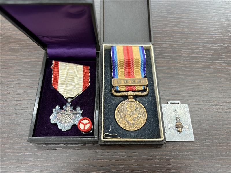 Yahoo!オークション -「出征 記念」(ミリタリー) の落札相場・落札価格