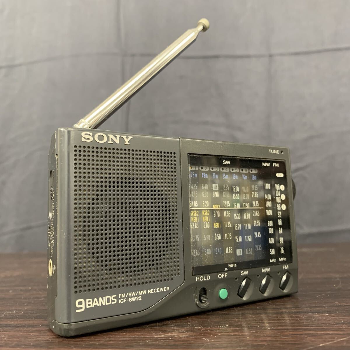 Yahoo!オークション -「sony icf-sw22 fmラジオ」の落札相場・落札価格