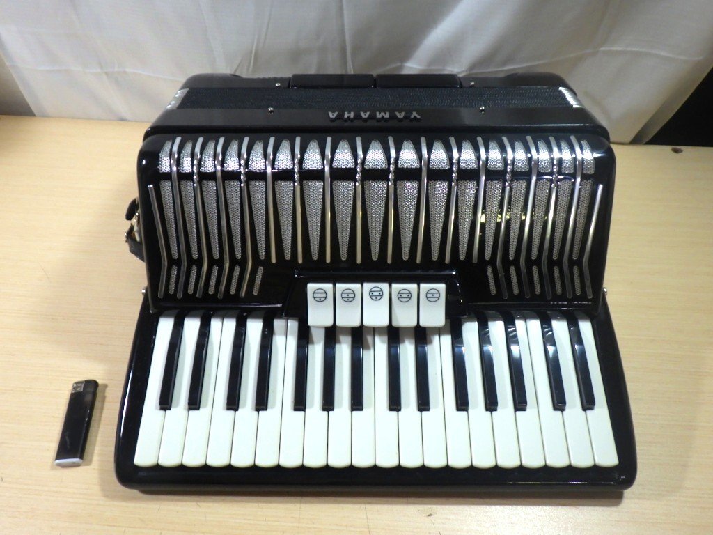 Yahoo!オークション -「ya」(アコーディオン) (鍵盤楽器)の落札相場