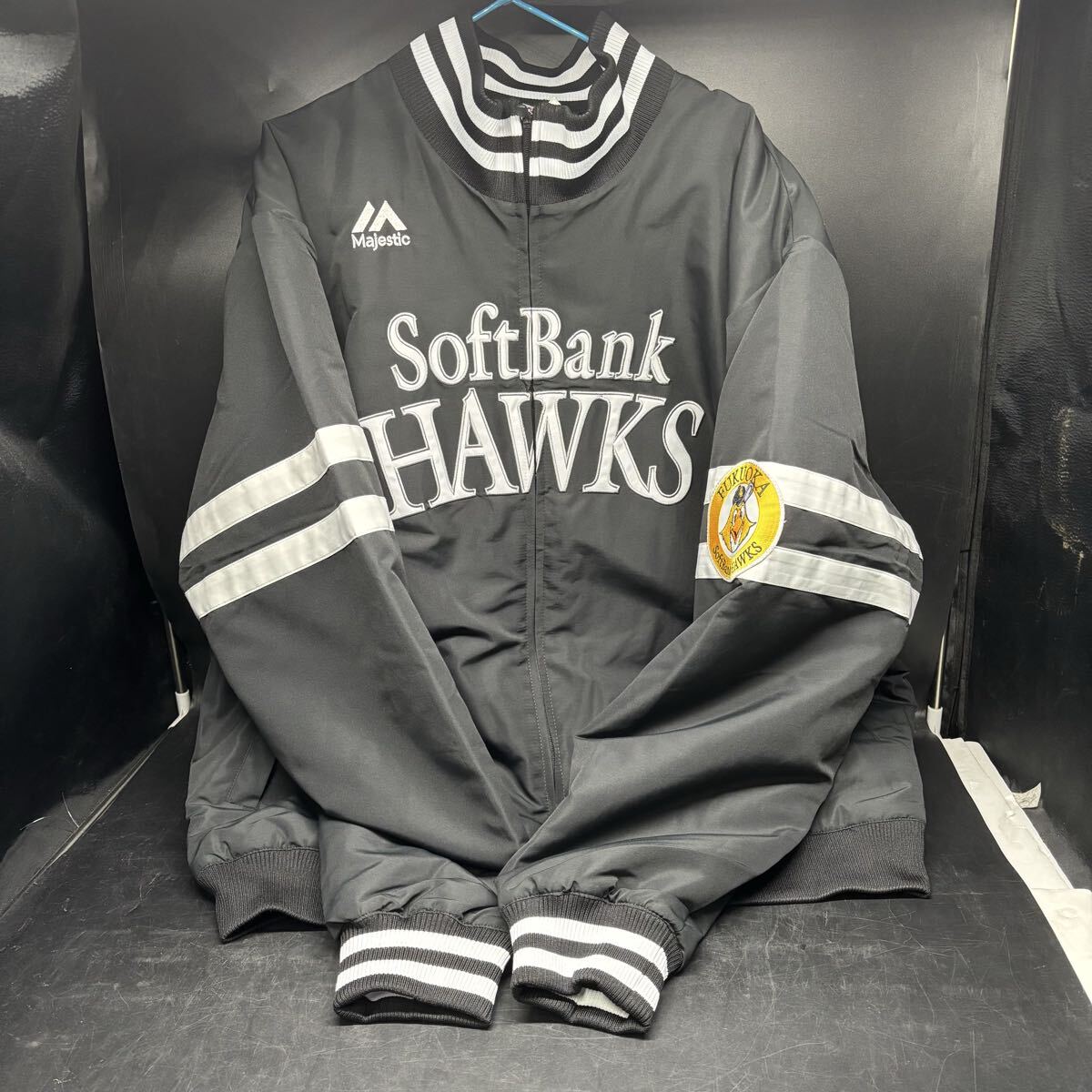 Yahoo!オークション -「ソフトバンクホークスグランドコート」の落札