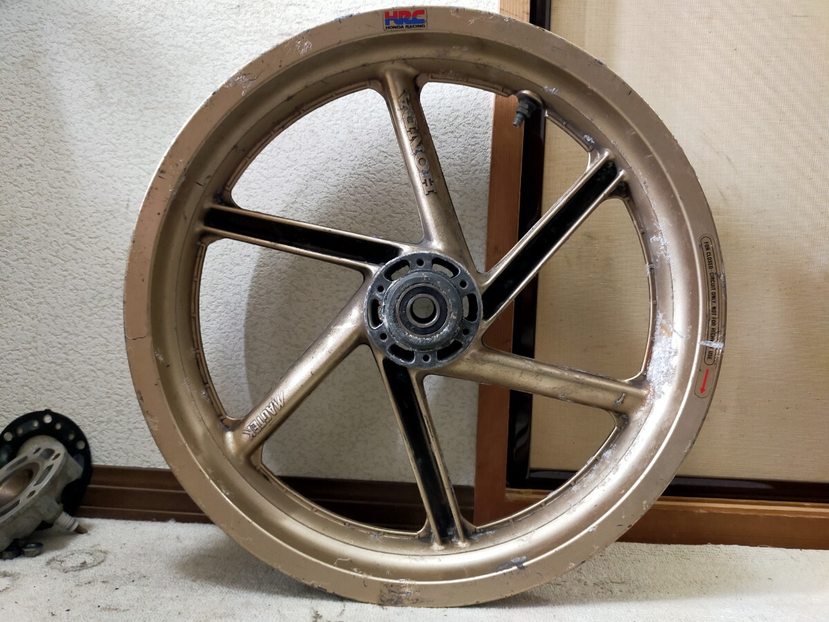 Yahoo!オークション -「nsr250 mc21 マグホイール」の落札相場・落札価格