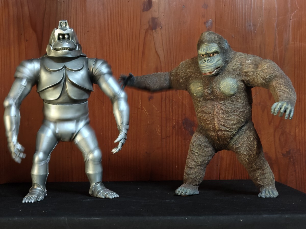 Yahoo!オークション -「キングコングの逆襲」(フィギュア) の落札相場